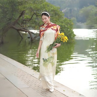 Khăn lụa vuông đỏ mẹ Âu Cơ 70x70cm